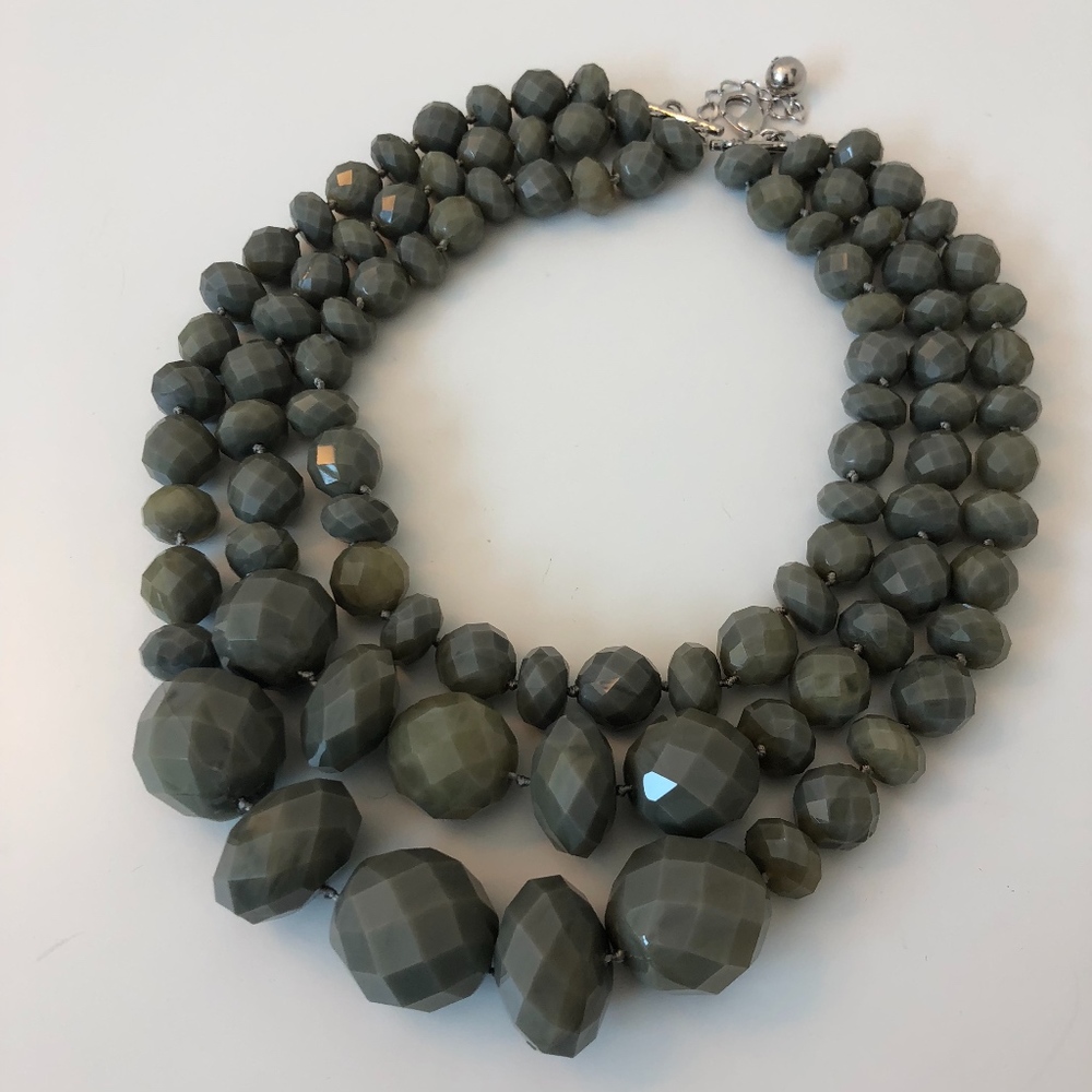 kate spade "give it a swirl" necklace